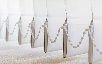 Lamely vertikální žaluzie